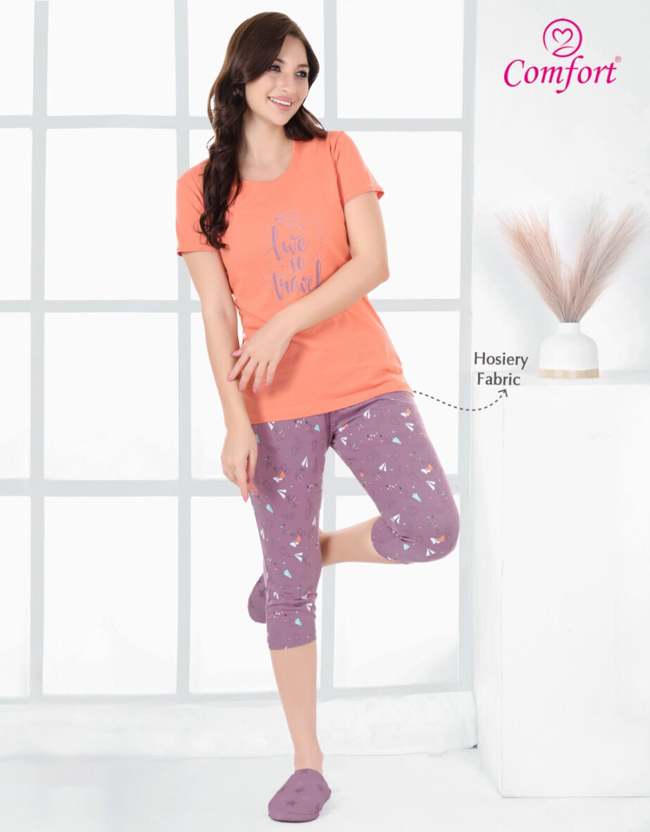 Travel Inspired Loungewear Set – Peach Tee & Printed Capri Pants